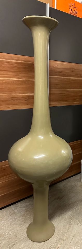 Deko Vase beige in Reinheim