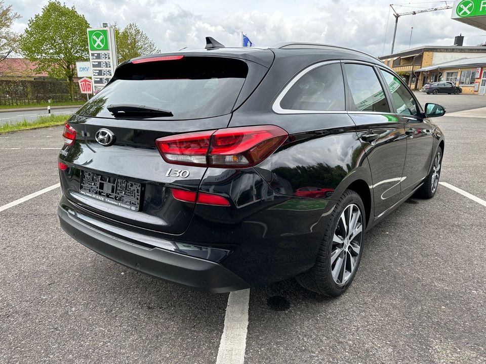 Hyundai i30 cw Premium in Tecklenburg