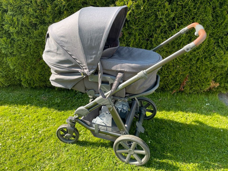 ABC Design Kombi-Kinderwagen Turbo 4 mit Zubehör *super Zustand* in Sontra