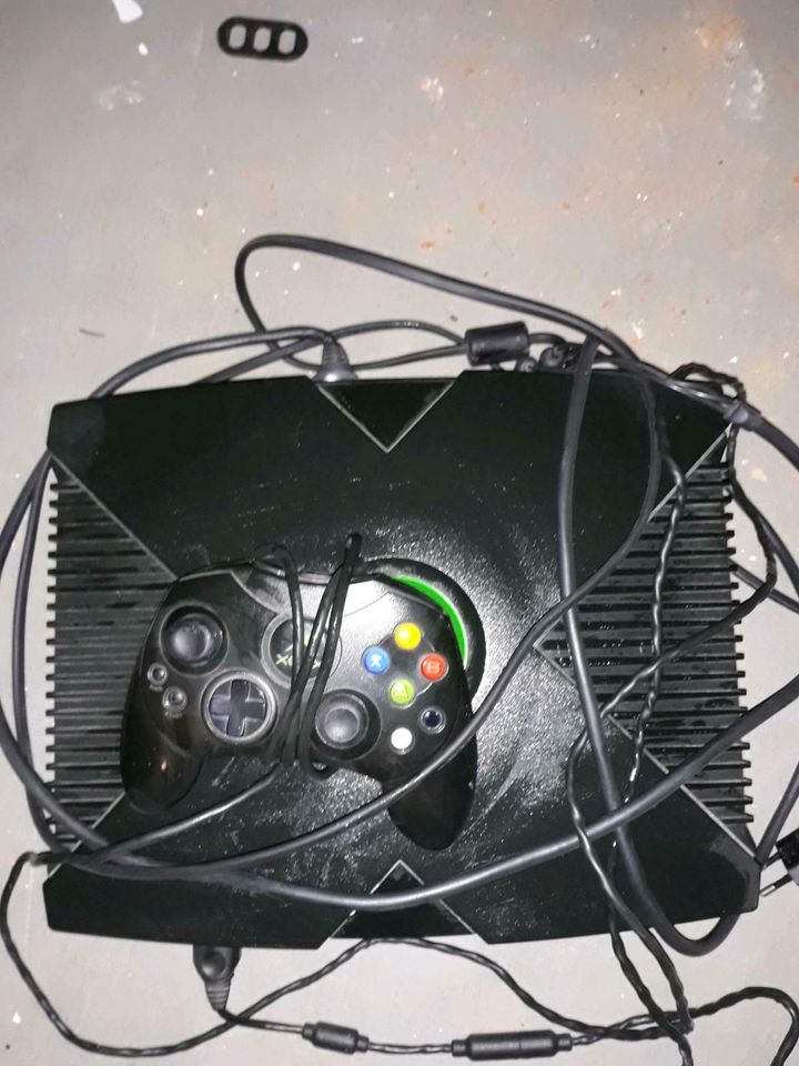 Defekte XBox mit Controller in Fröndenberg (Ruhr)