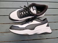 Puma Cilia Sneaker Gr. 42 schwarz weiß Nordrhein-Westfalen - Wegberg Vorschau
