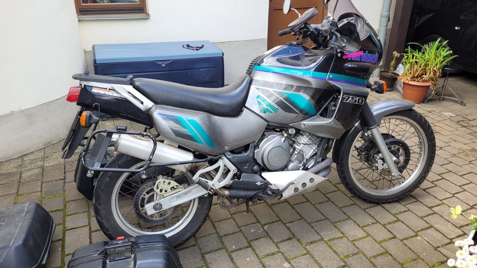 Motorrad Yamaha XTZ 750 in Wilsdruff