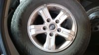 Kia Sorento 2,5 Alufelgen original 245/70R16 Nordrhein-Westfalen - Zülpich Vorschau