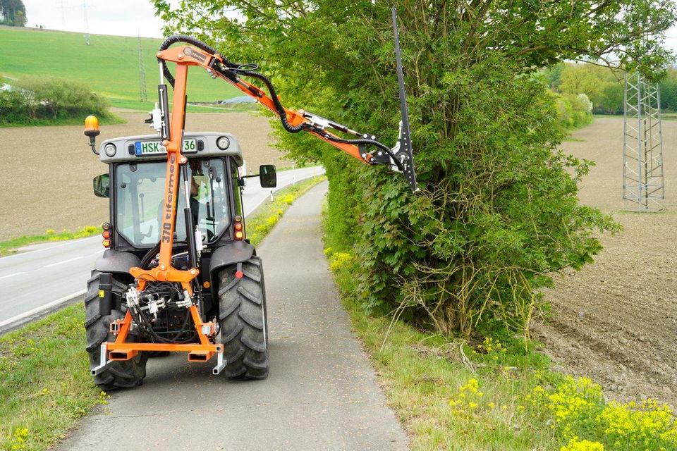 TIFERMEC TS370 VISION Heckenschere /Heckenschneider für Traktor in