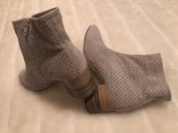 ACNE Ancle Boots Stiefeletten edel Gr. 39 TOP ZUSTAND Berlin - Wilmersdorf Vorschau