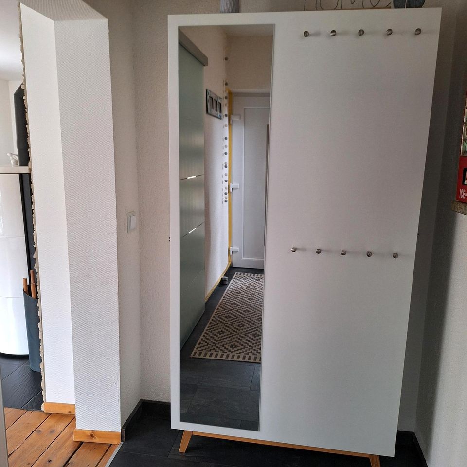 Flurschrank Garderobenschrank Garderobe Tchibo in Saarbrücken