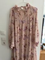 Kleid H&M luftig mit Unterkleid und Blumen Gr.36 rosa Niedersachsen - Buxtehude Vorschau
