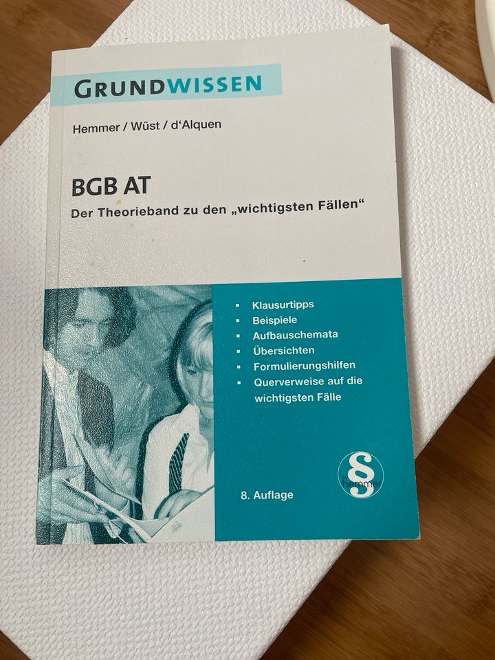 Grundwissen Hemmer - BGB AT in Duisburg