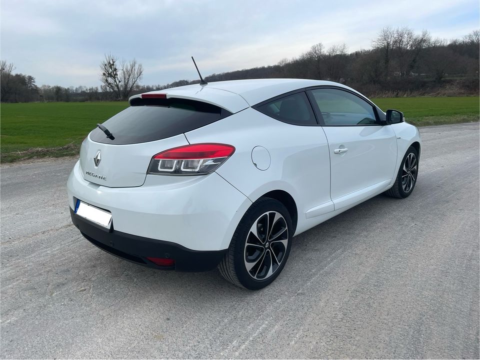 Renault Megane Coupe Energy dCi 130 FAP Start & Stop Bose Edition in Wachtberg