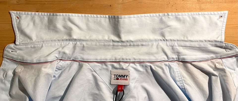 Tommy Jeans „Super Oversized Shirt“, hellblau, Gr. XS in Heidelberg