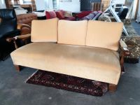 23464RH Oma`s Sofa Vollholz mit gelbem Bezug Bayern - Augsburg Vorschau