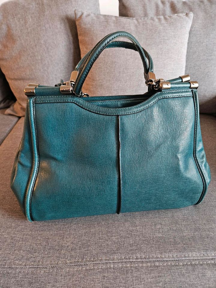 Coach Tasche Madison Caroline in Blau in München