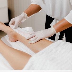 ❌Sonderangebot❌ Waxing & Sugaring für den Sommer in München