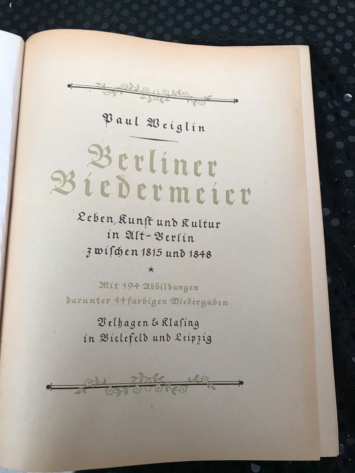 Berliner Biedermeier, sehr altes Buch, selten in Korschenbroich