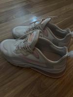 Nike Air Max 270 React | Weiß & Rosa | 41 Bayern - Kinding Vorschau
