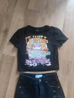 BERSHKA Jeans & Shirt kurz gr.xs-s Brandenburg - Erkner Vorschau