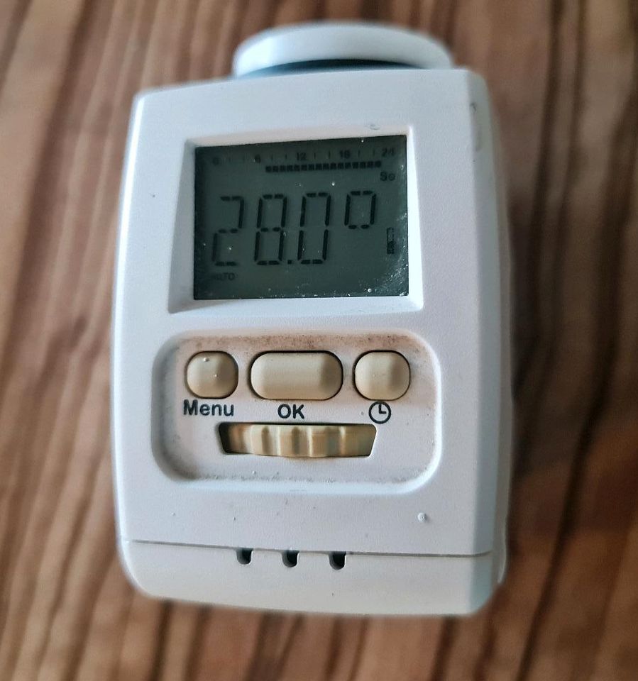 Thermostat elektronisches Ventil Heizung Heizkörper Display in Titz
