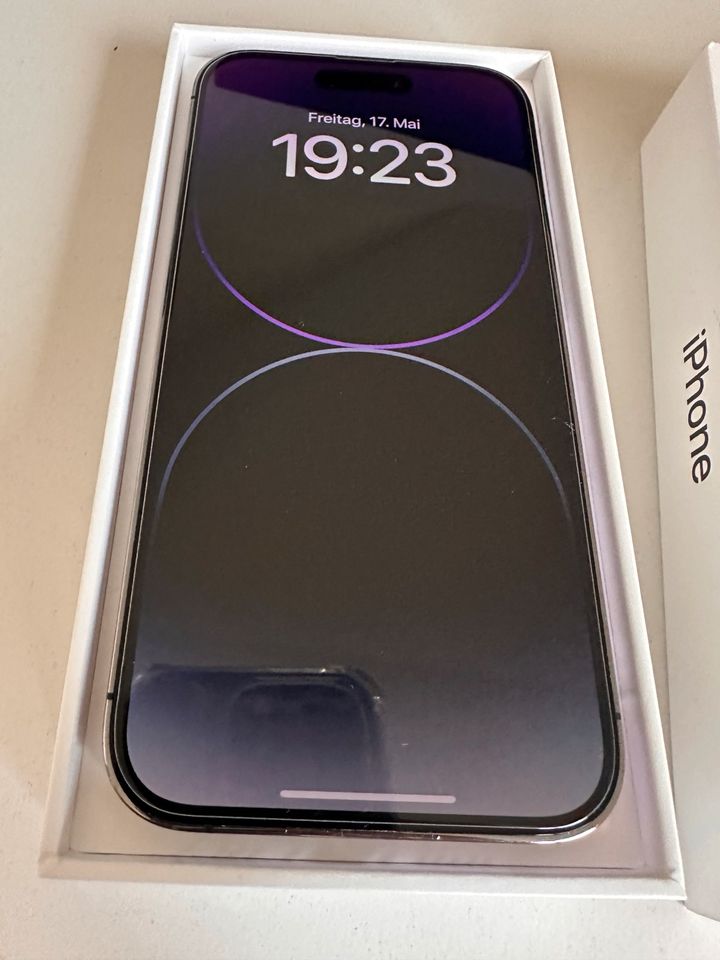 iPhone 14 Pro Deep Purple fast Neu( Akku100%) in Hannover