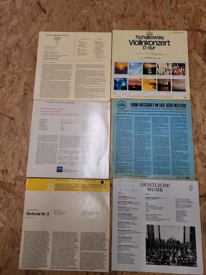 Schallplatten ( Klassik ) 48 LP's + 8 x 33er in Solingen