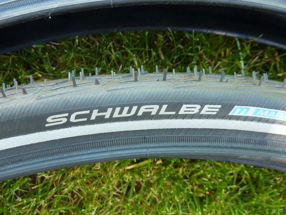 Bereifung Schwalbe 28x1,50 in Schönebeck (Elbe)