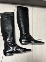 Stiefel Kniehoch Overknees Toteme Gr. 37 Leder Krokodileffekt NEU Niedersachsen - Rühen Vorschau