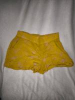 H&M Shorts kurze Hose dünner Stoff Größe 36 Sengfarben Nordrhein-Westfalen - Hövelhof Vorschau