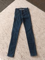 Calvin Klein Jeans Jeanshose skinny schmal geschnitten Gr. 27/32 Bayern - Klingenberg am Main Vorschau
