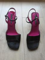 Sandalette mit Absatz DONNA CHRISTINA Größe 41 *ANSCHAUEN* Niedersachsen - Rhauderfehn Vorschau