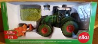 SIKU Farmer 1:32 3279 Fendt 939 Vario mit Maisschild Sondermodell Niedersachsen - Syke Vorschau