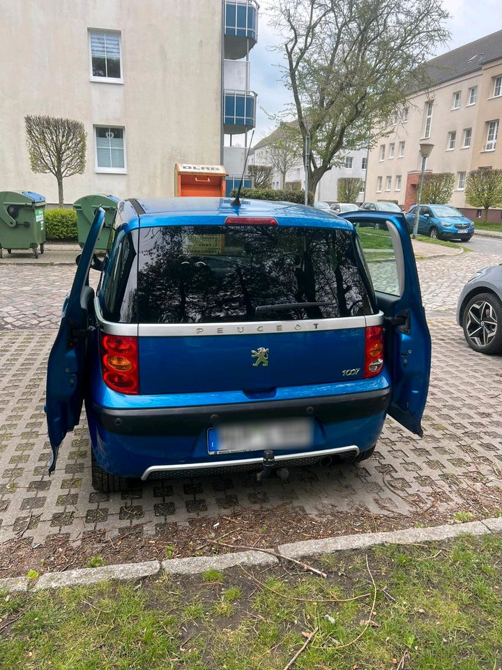 Peugeot 1007 *Tüv*Klima*AHK*Service Neu in Stralsund