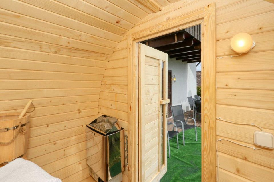 Ferienhaus Zoe für 9p - See, Wald, Sauna, WLAN in Kirchheim