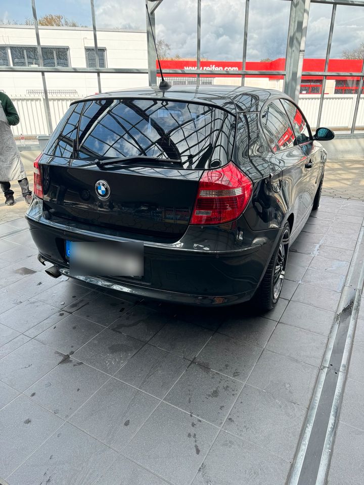 BMW 120d m Paket in Essen