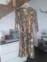 Midi--Kleid Mantelkleid Blusen-Kleid Tunika Schlangen-Muster Hessen - Ronneburg Hess Vorschau