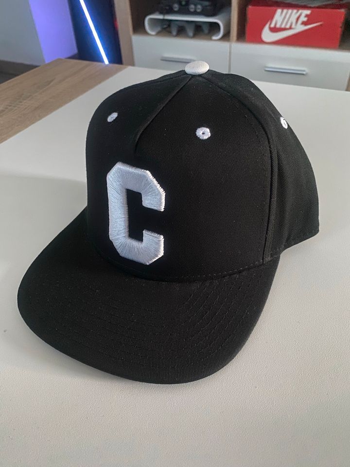 Starter Cap/Snapback (NEU ohne Etikett) in Ilmenau