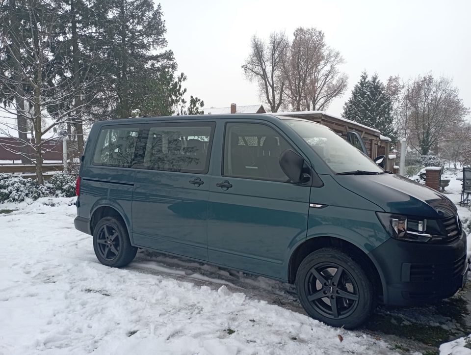 VW T6 Caravelle 4motion in Hermannsburg