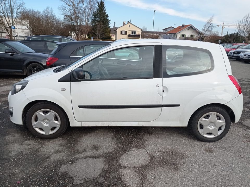 Renault Twingo in Raisting