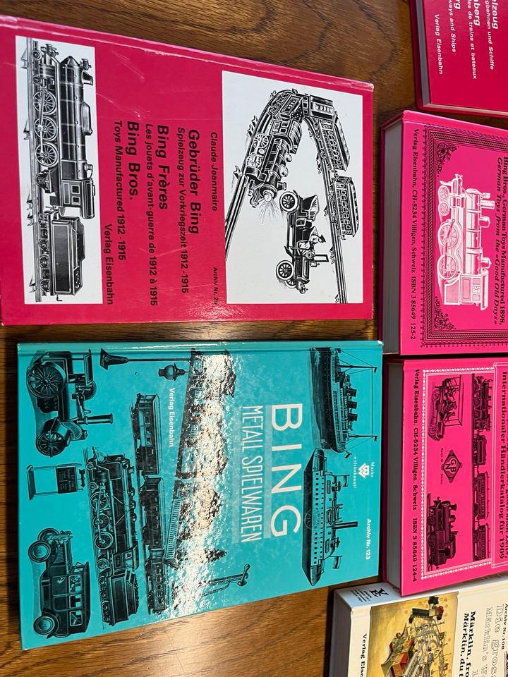 Jeanmaire Bücher Bing Eisenbahn Blechspielzeug etc in Eschborn