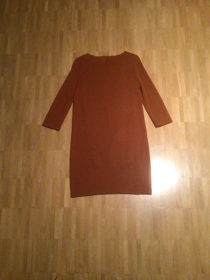 Kleid von HALLHUBER zu verkaufen in Wiesbaden