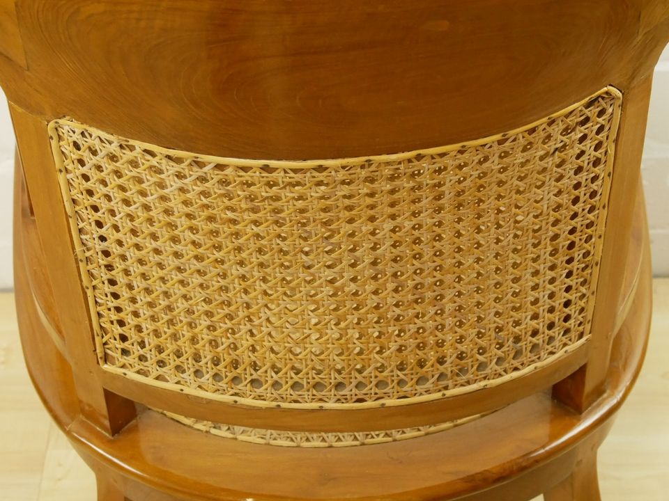 Antiker Sessel - Holz - Korbgeflecht - Wiener Geflecht in Hiltrup