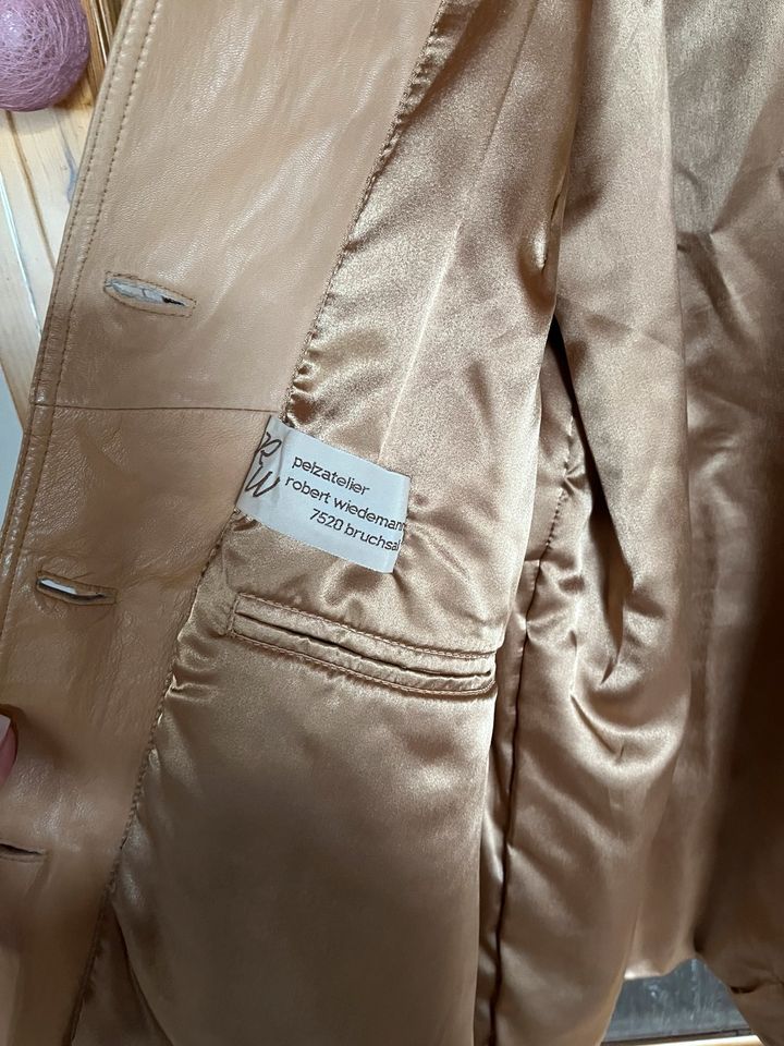 Lederjacke/Mantel Vintage Gr.42 in Edermünde