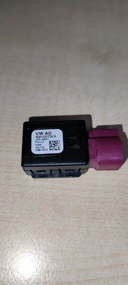 Original USB Adapter 5Q0035726G VW Passat B8 in Gevelsberg