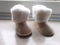 Babyschuhe Boots mit Fell Gr 21/22 Nordrhein-Westfalen - Lünen Vorschau