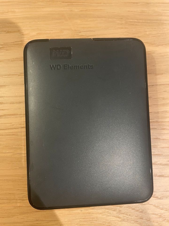WD Elements Portable Festplatte, 5 TB HDD, 2,5 Zoll, extern in Augsburg