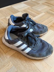 Adidas i 2025 5923 38