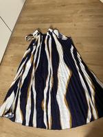 Shein Plisseekleid gemustert blau braun neu Sachsen-Anhalt - Weißenfels Vorschau