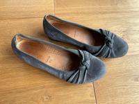 Ballerina Gabor Größe 37,5 (4 1/2) grau Leder Thüringen - Jena Vorschau