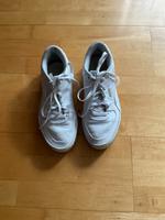 Puma Plateaux Sneaker weiß 41 Hessen - Neu-Anspach Vorschau