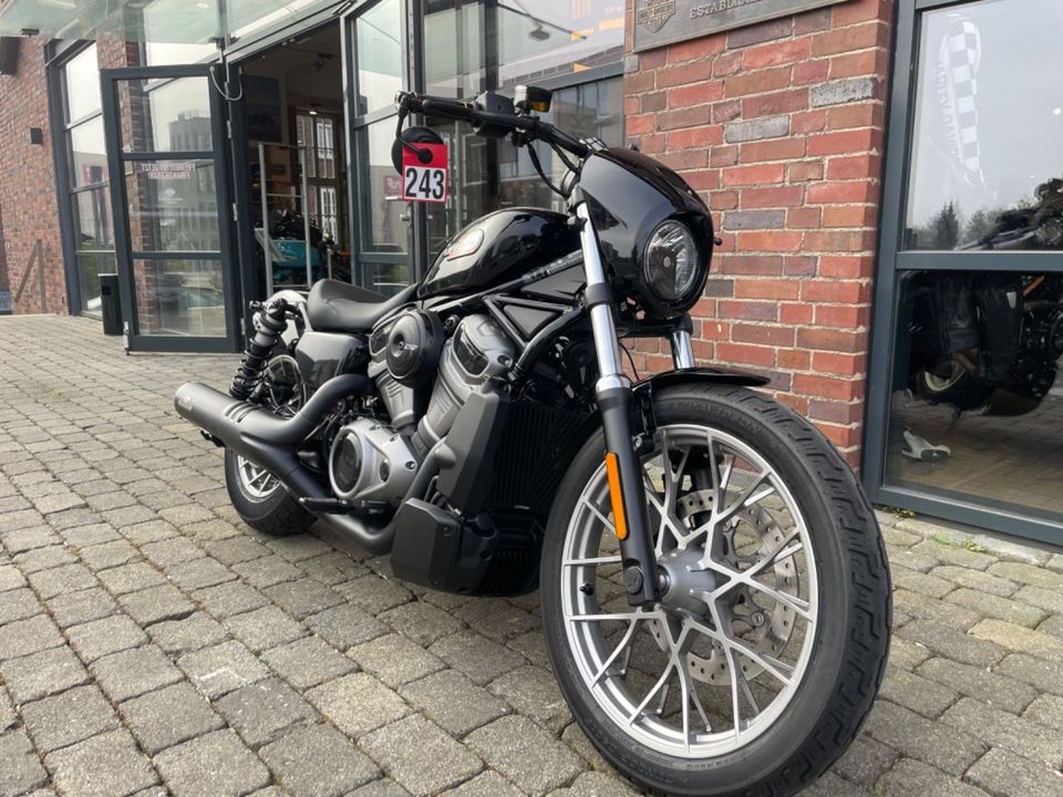 Harley-Davidson RH975 Nightster Special mit Jekill & Hyde in Bielefeld