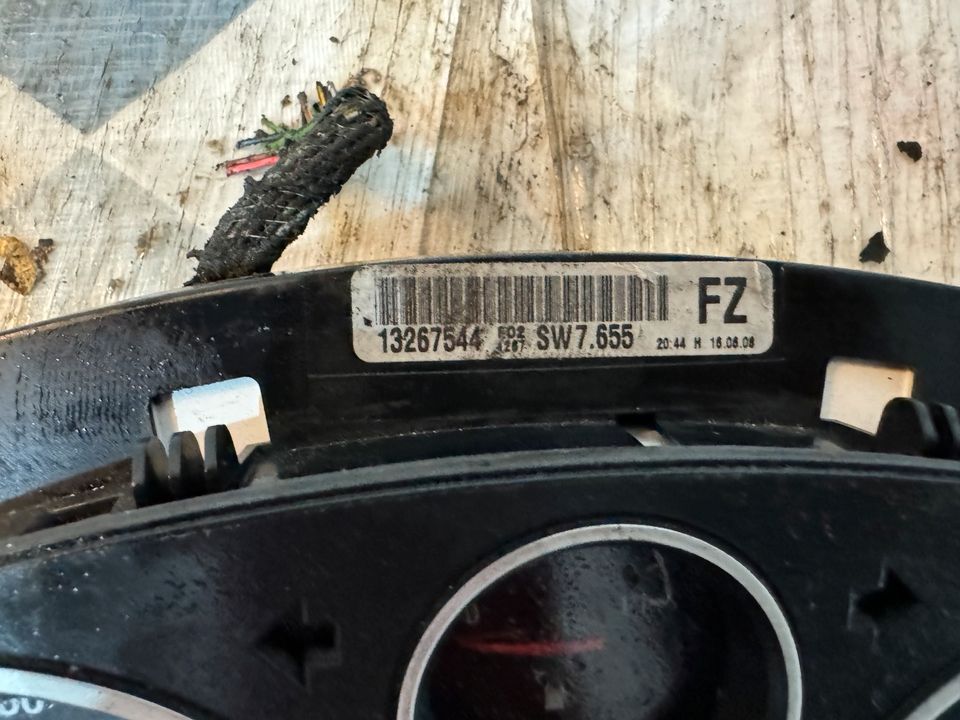 Tachometer Kombiinstrument passend Für Opel Zafira B >-2012 in Massenbachhausen