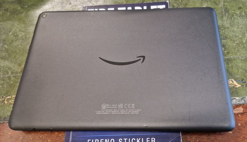 Amazon Fire HD 10 Tablet in Flintbek